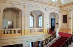 korytarz-sali